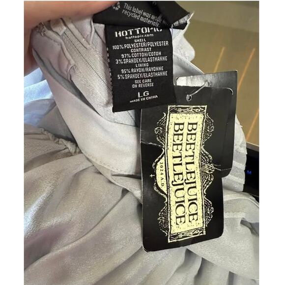 Hot Topic L Beetlejuice Astrid Deetz Cosplay Costume Mesh Long Sleeve Dress New - Picture 6 of 6